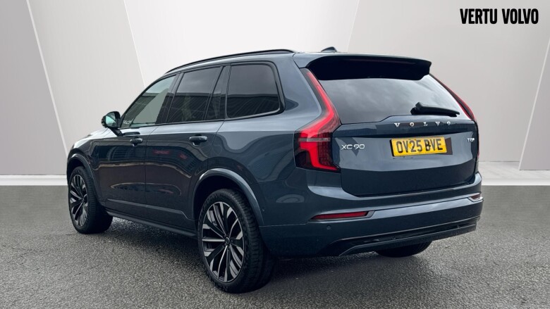 Volvo XC90 2.0 T8 PHEV Plus Dark 5dr AWD Geartronic Estate